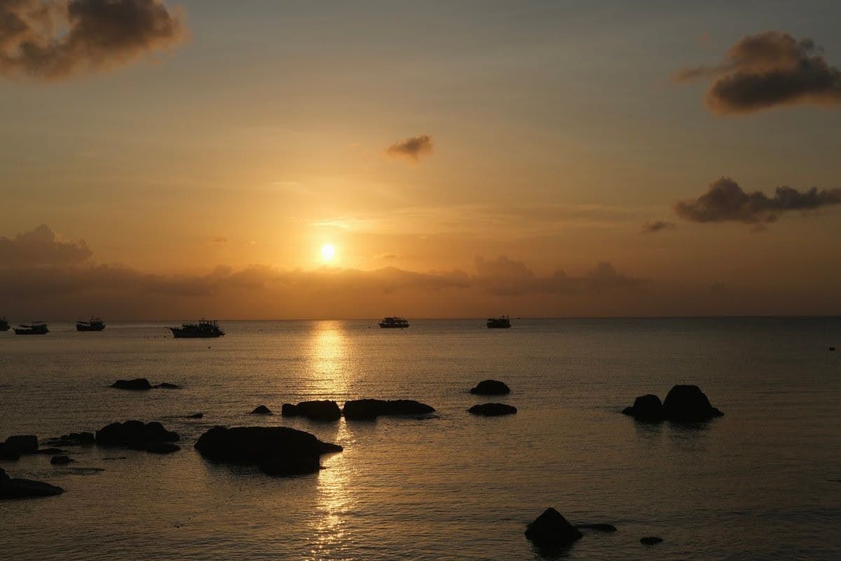 12 Best Beaches on Koh Phangan (A Local's Guide)