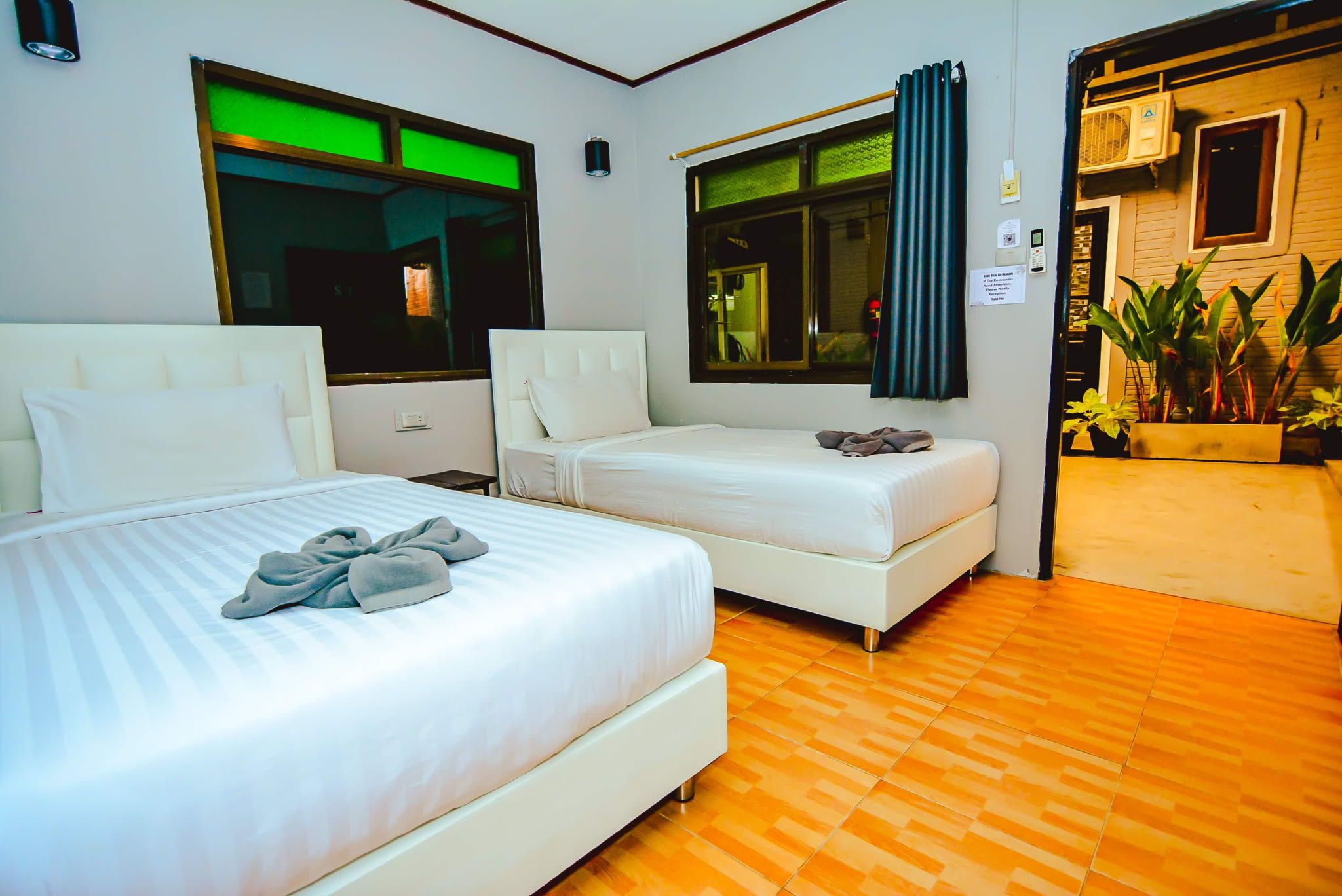 Deluxe Twin Room